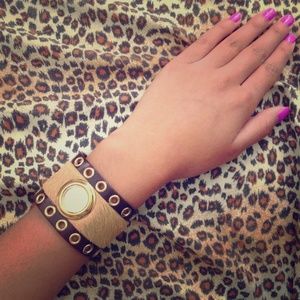 💯 Authentic Betsey Johnson watch